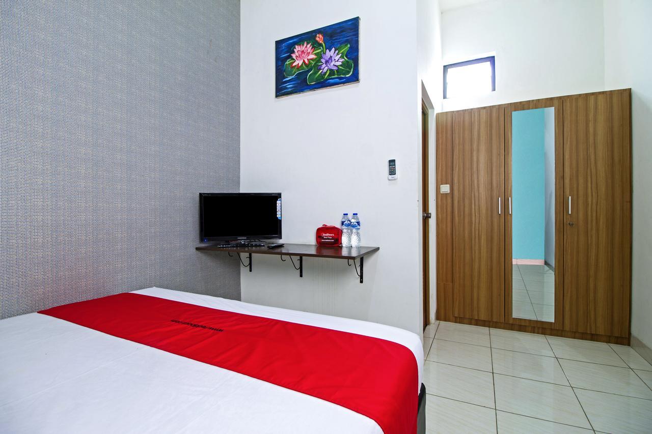 Reddoorz @ Raya Kelapa Gading 2*