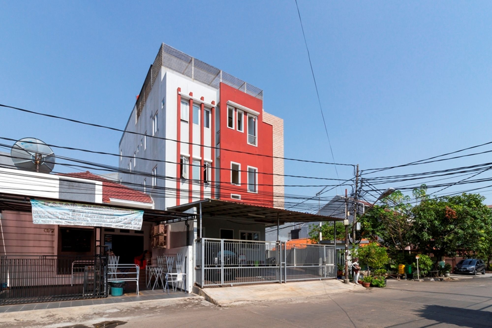 Reddoorz @ Raya Kelapa Gading Gasthuis Jakarta